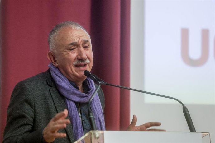Archivo - El secretario general de UGT, Pepe Álvarez, interviene durante la clausura de la jornada 'El futuro de CRTVE garantía de Democracia', en la Escuela Julián Besteiro, a 5 de marzo de 2024, en Madrid (España). Durante el coloquio se ha tratado so