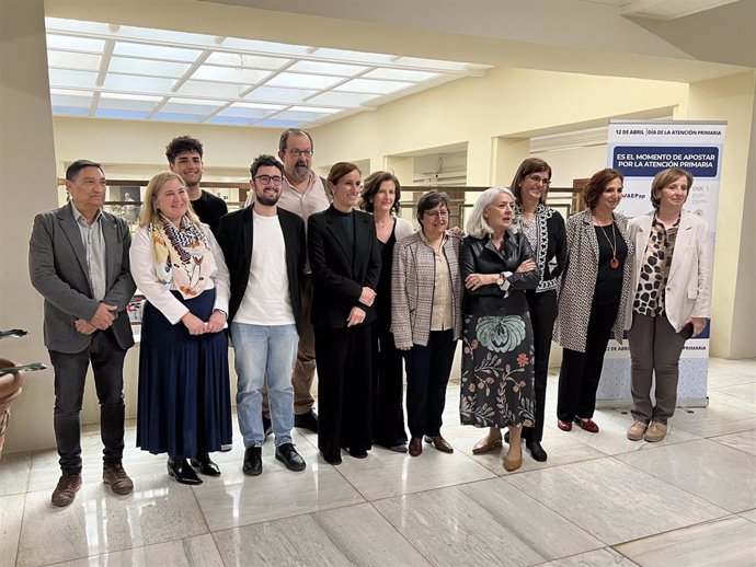 La ministra de Sanidad, Mónica García, asiste a una jornada celebrada con motivo del Día de la Atención Primaria, organizada por el Foro de Atención Primaria en la Universidad Complutense de Madrid.
