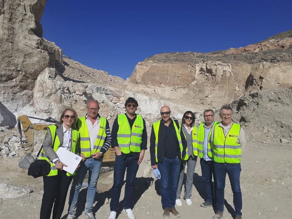 Andalucía Trade refuerza el sector de la piedra natural de Almería en un encuentro comercial con Francia y Suiza