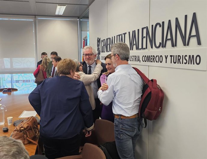 SITVAL a emet les ordres de pagament que fan efectiva l'equiparació salarial