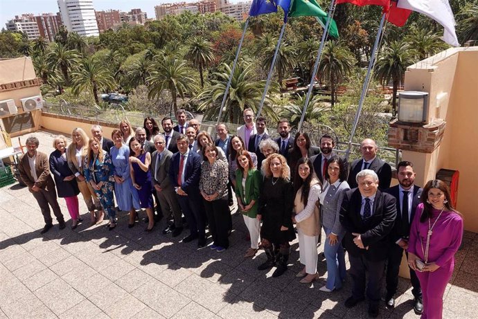 La Universidad de Málaga ha completado su equipo de gobierno con la incorporación de los vicerrectorados adjuntos y el personal asesor del rector, que han tomado posesión de sus puestos.