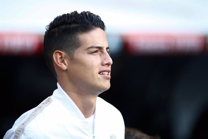 Archivo - James Rodriguez of Real Madrid during the spanish league, La Liga, football match played between Real Madrid CF and Real Valladolid CF at Santiago Bernabeu Stadium on August 24, 2019.