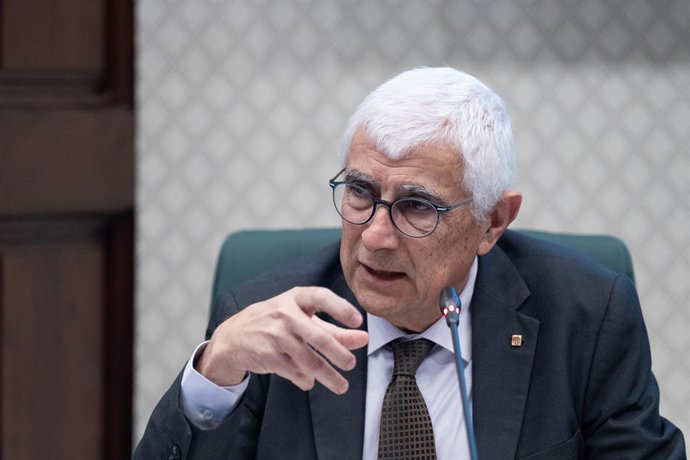 Archivo - Arxivo - El conseller de Salut, Manel Balcells, ofereix una roda de premsa en el Parlament de Catalunya, a 1 de març de 2024, a Barcelona, Catalunya (Espanya). 