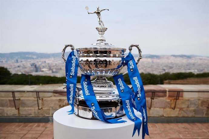 Archivo - El trofeo durante la presentación del año pasado
