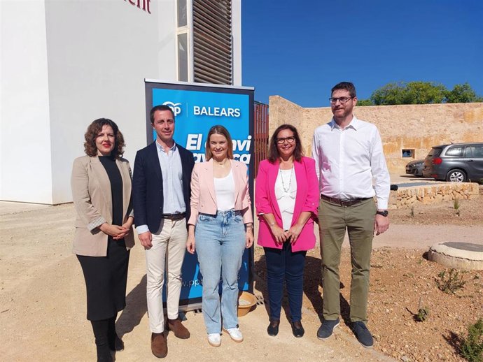 La presidenta del PP de Baleares y del Govern, Marga Prohens, asiste al foro del ciclo 'El cambio que avanza' en materia de salud