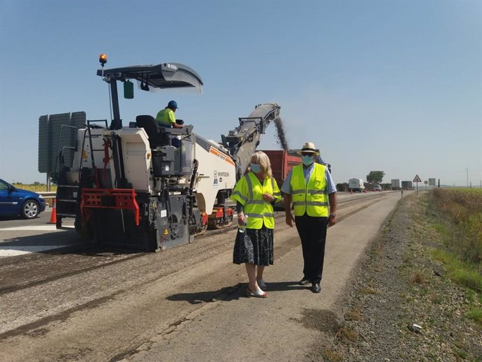 Archivo - Imagen de archivo de obras en la carretera A-471