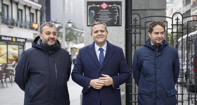 El consejero de Vivienda, Transportes e Infraestructuras, Jorge Rodrigo