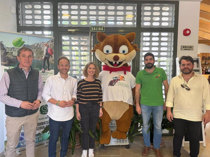 Visita a las instalaciones del parque cinegético Collado del Almendral