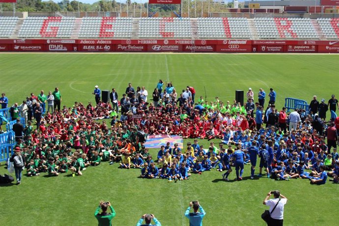 La XXXI Copa Diputación de Escuelas de Fútbol es organizada por la Diputación gaditana.