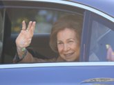 Foto: La Reina Sofía recibe el alta hospitalaria tras pasar cuatro días ingresada: “Estoy muy bien, como nueva”