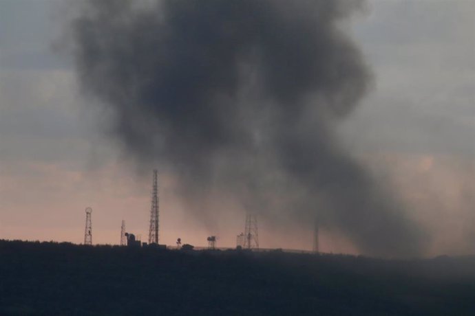 Archivo - Bombardeo en la frontera entre Lïbano e Israel