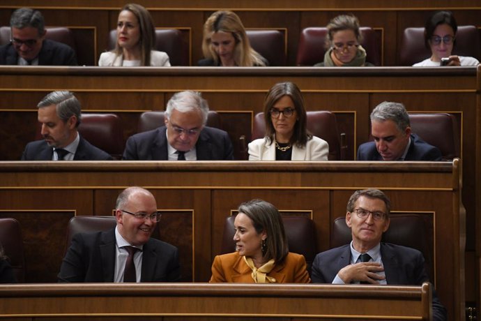 Archivo - (I-D) El portavoz del Grupo Parlamentario Popular en el Congreso, Miguel Tellado; la secretaria general del Partido Popular, Cuca Gamarra, y el líder del PP, Alberto Núñez Feijóo y el presidente del Partido Popular, Alberto Núñez Feijóo, durante