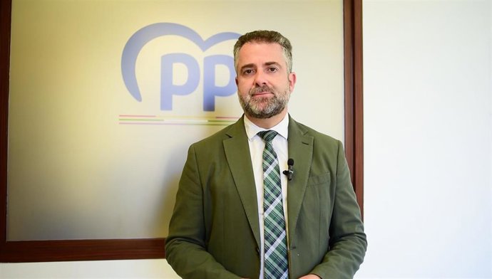 El vicesecretario de Málaga Productiva del PP de Málaga y coordinador del Observatorio Económico y de Precios de la formación, Carlos Conde.