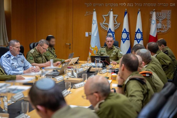 Estado Mayor de las Fuerzas Armadas de Israel con su jefe, Herzi Halevi, a la cabeza