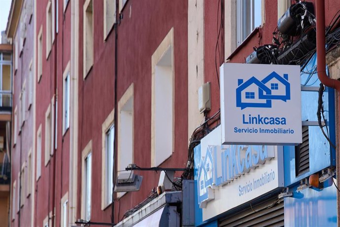 El precio del metro cuadrado está en 1.168 euros, según esta consultora