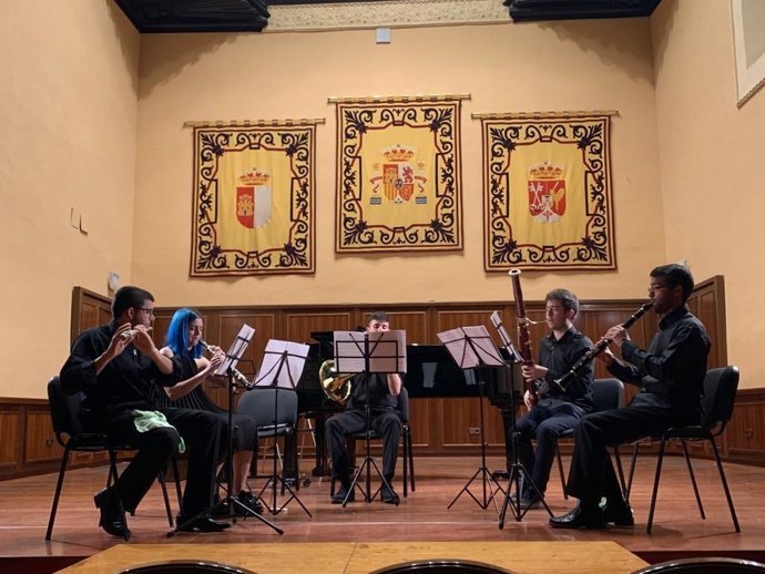 Archivo - Concierto benéfico a favor de la ONG 'En bici sin edad'