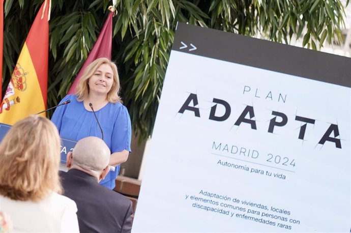 La vicealcaldesa de Madrid, Inma Sanz, presenta el Plan Adapta