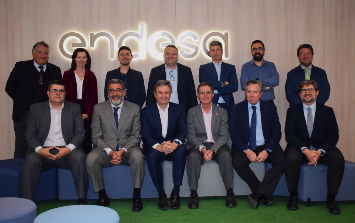 Endesa preside la nueva comisión especial de IA y Mercado del Dato de la Cámara de Comercio de Sevilla