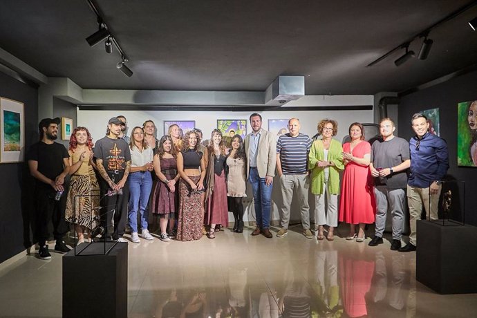 El Cabildo de Tenerife ha organizado una exposición colectiva de 'Merkarte' en la Galería Goma of Modern Art de Adeje, que estará abierta al público hasta el próximo 13 de junio