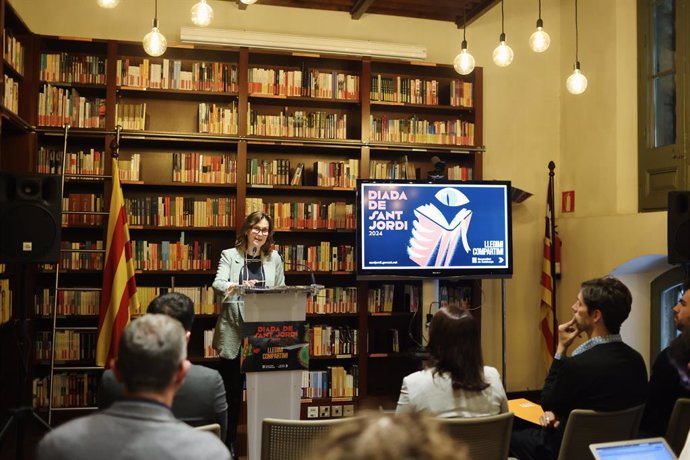 La consellera Meritxell Serret, en la presentació dels actes de Sant Jordi