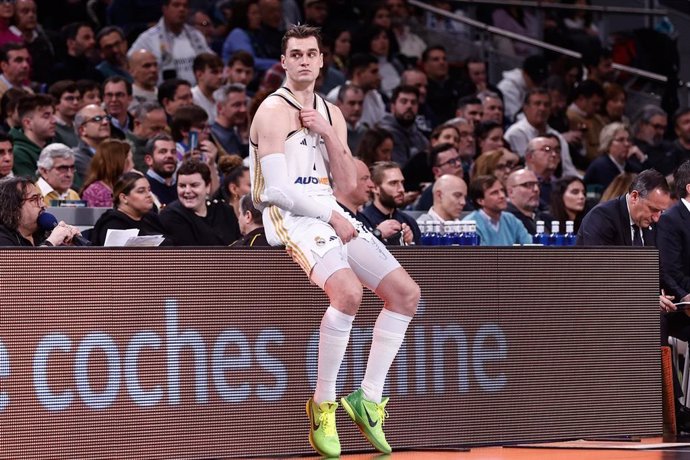 Archivo - Mario Hezonja durante un partido del Real Madrid