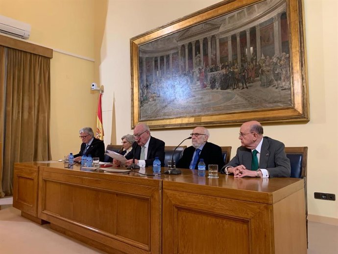 Última sesión del ciclo Interacadémico organizado por el Instituto de España sobre 'La Constitución de 1978. Balance y Perspectivas'.