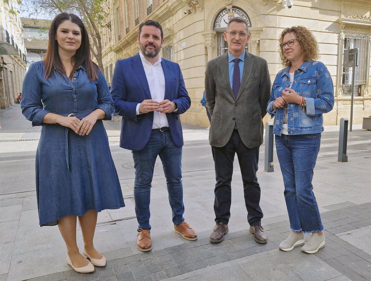 PSOE exige a Junta que elimine  injustas restricciones  de agua en el Levante de Almería porque  hay más que nunca 