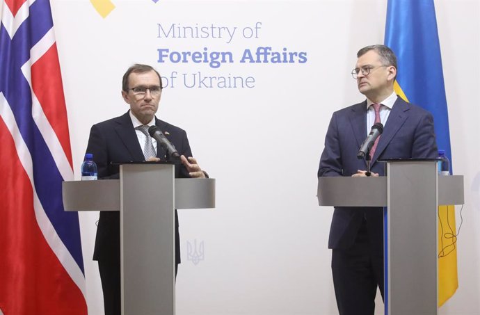 April 15, 2024, Kyiv, Ukraine: KYIV, UKRAINE - APRIL 15, 2024 - Minister of Foreign Affairs of the Kingdom of Norway Espen Barth Eide and Minister of Foreign Affairs of Ukraine Dmytro Kuleba (R) hold a joint news conference in Kyiv, capital of Ukraine.