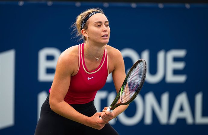 Archivo - Paula Badosa of Spain during the practice ahead of the 2023 Omnium Banque Nationale WTA 1000 tennis tournament