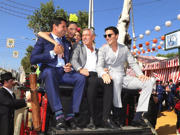 Francisco Rivera, Paz Padilla, El Turronero y Álex González en la Feria de Abril