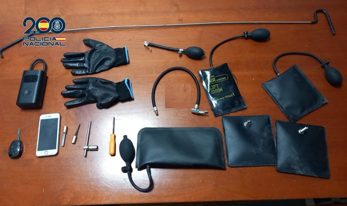 Efectos intervenidos al detenido