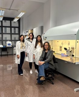 De izquierda a derecha, las investigadoras de la UMU Miriam Sánchez Tudela, Julieta Hamzé Araujo, Paula Cots Rodríguez y María Jiménez Movilla