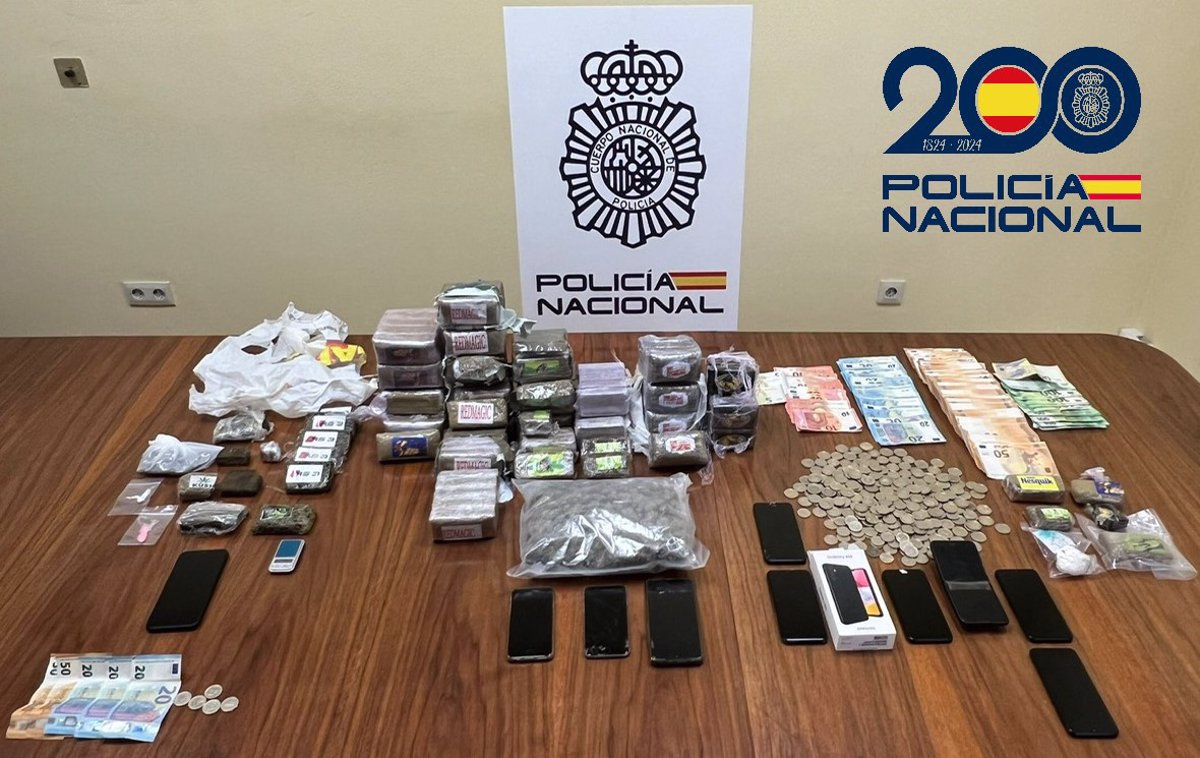 La PolicÃ­a Nacional decomisa 14 kilos de hachÃ­s en la desarticulaciÃ³n de un grupo criminal en Ourense con 5 detenidos
