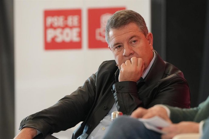 El presidente de Castilla-La Mancha, Emiliano García-Page, durante un acto del PSE-EE, en el Hotel Costa Vasca, a 22 de marzo de 2024, en San Sebastián, Guipúzcoa, País Vasco (España). Foto de archivo.