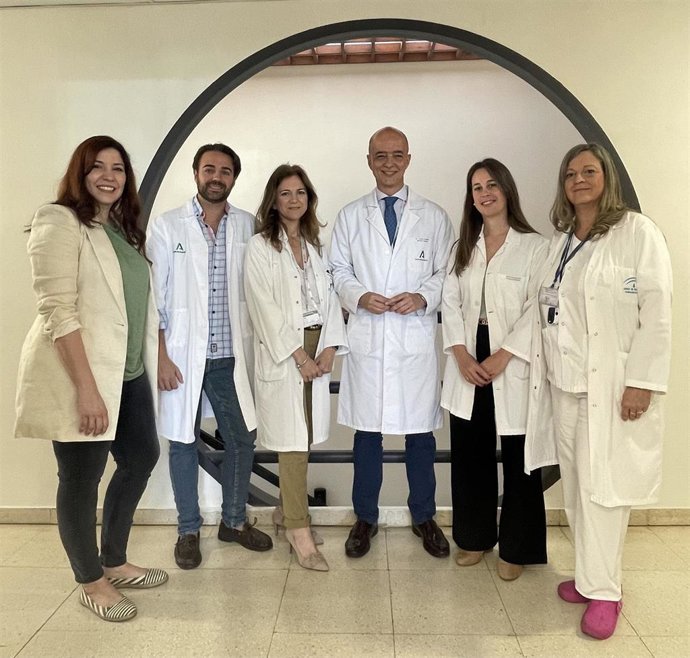 Autoridades en el Día de la Voz.