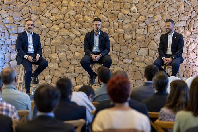 Presentación de los resultados de Cuatroochenta