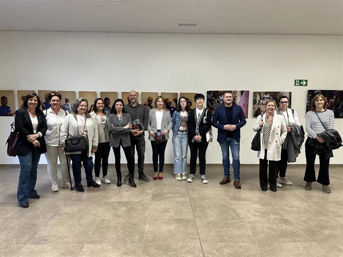 'La Copa Rosa', Exposición Que Defiende La Higiene Menstrual Como Un Derecho Básico Para Las Mujeres.