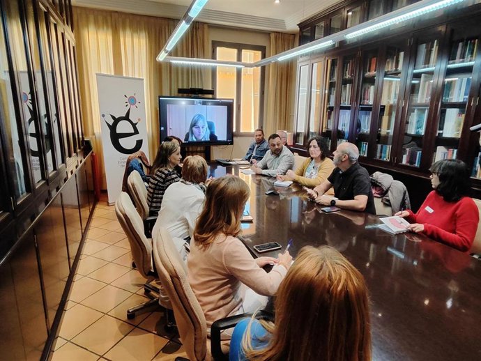 Reunión del Comité Autonómico de Emergencias en la Sala de Juntas de la Institución Fernando el Católico.