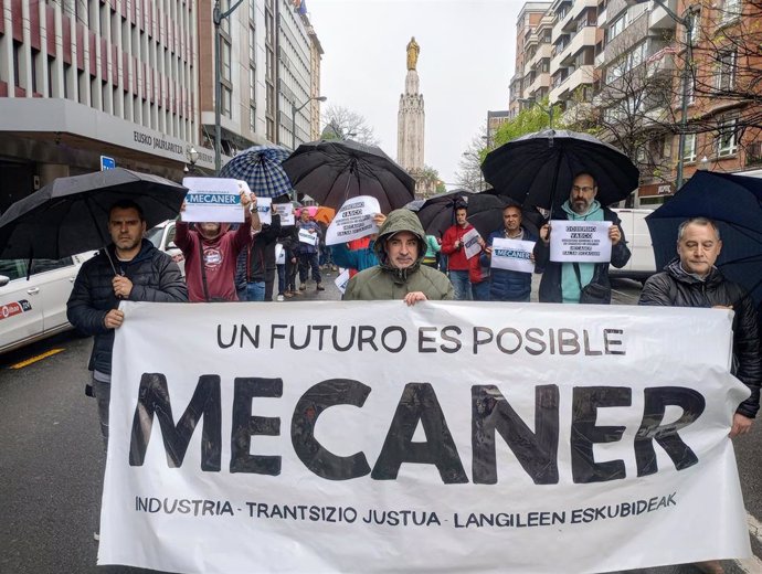 Manifestación de trabajadores de Mecaner en Bilbao