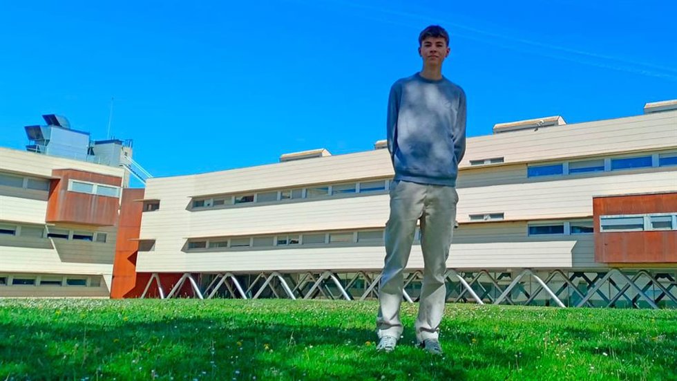 Pablo Rueda Mangano, del IES Sagasta, campeón de la XXXVII Olimpiada Española de Química celebrada en La Rioja