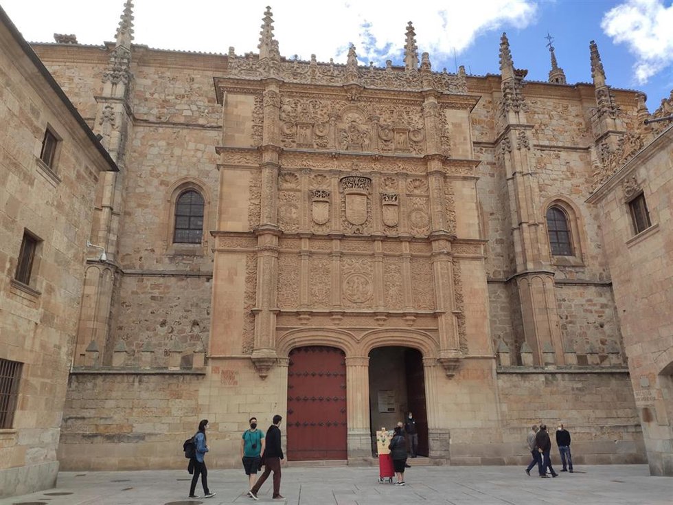 Archivo - Edificio Histórico de la USAL.
