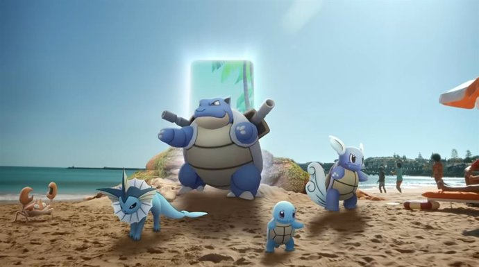 Imagen promocional de Pémon Go con pokémon de agua en una playa