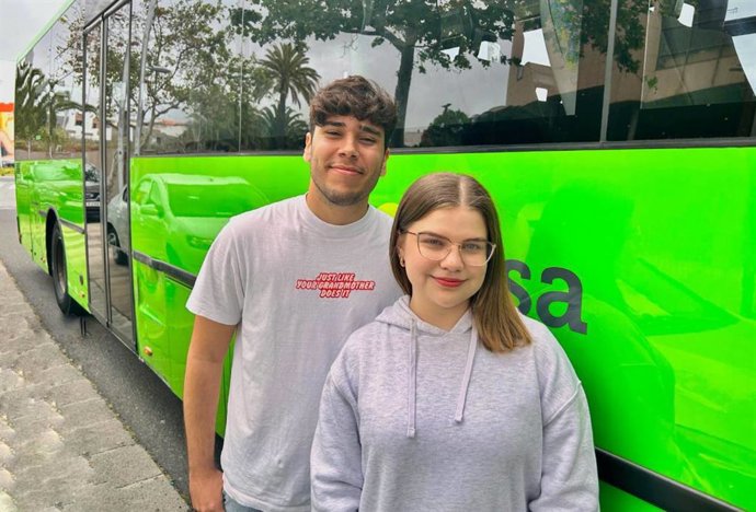 David Bonalde y Andrea Carrero, estudiantes de tercer curso del Grado en Administración y Dirección de Empresas de la Universidad de La Laguna