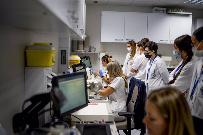 Archivo - Cesur y HM Hospitales abrirán en Barcelona un centro de Formación Profesional sanitaria