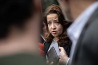 Matute defiende "modelo eficiente" de listas de espera: un millón de personas pero la menor demora media de España