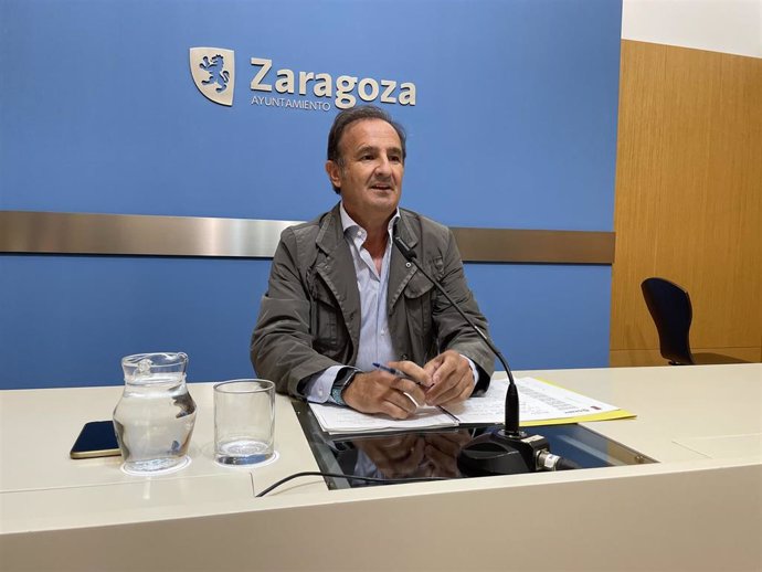 Archivo - El consejero de Presidencia del Ayuntamiento de Zaragoza, Ángel Lorén.