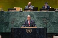 Guterres pide al ministro de Exteriores iraní una desescalada "urgente" de la situación