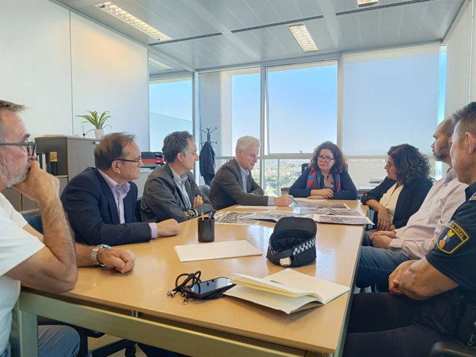 Els alcaldes de Sant Antonio de Benaixeve i l'Eliana exigeixen a Infraestructures millores en les connexions amb la CV-35