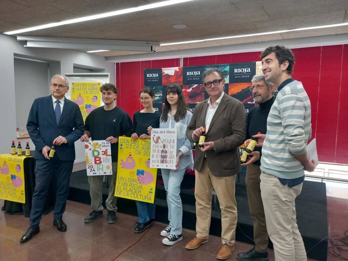 La DOCa Rioja repartirá 3.100 botellines de vino para impulsar la lectura y celebrar el Día del Libro