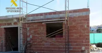 La Guardia Civil investiga a dos vecinos de Pliego (Murcia) por construir presuntamente una vivienda ilegal